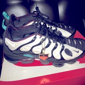 Ken Griffey edition vapor max plus